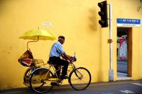 melaka-izza